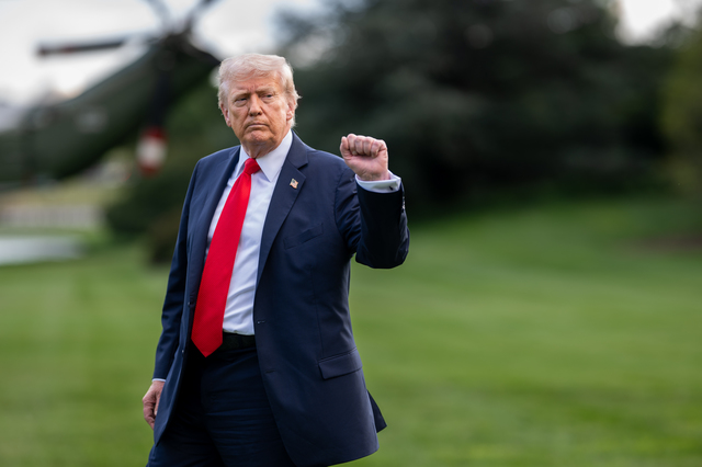 Trump, după incidentul de la Casa Albă: Atacatorul avea un istoric violent şi o posibilă obsesie pentru cea mai preţuită clădire a ţării noastre