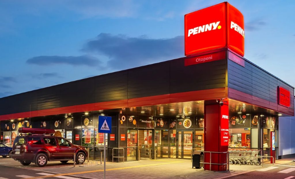 Penny Market ia în calcul retragerea definitivă din Italia. Cele 500 de magazine ale retailerul german ar putea fi cumpărate de Lidl și Aldi