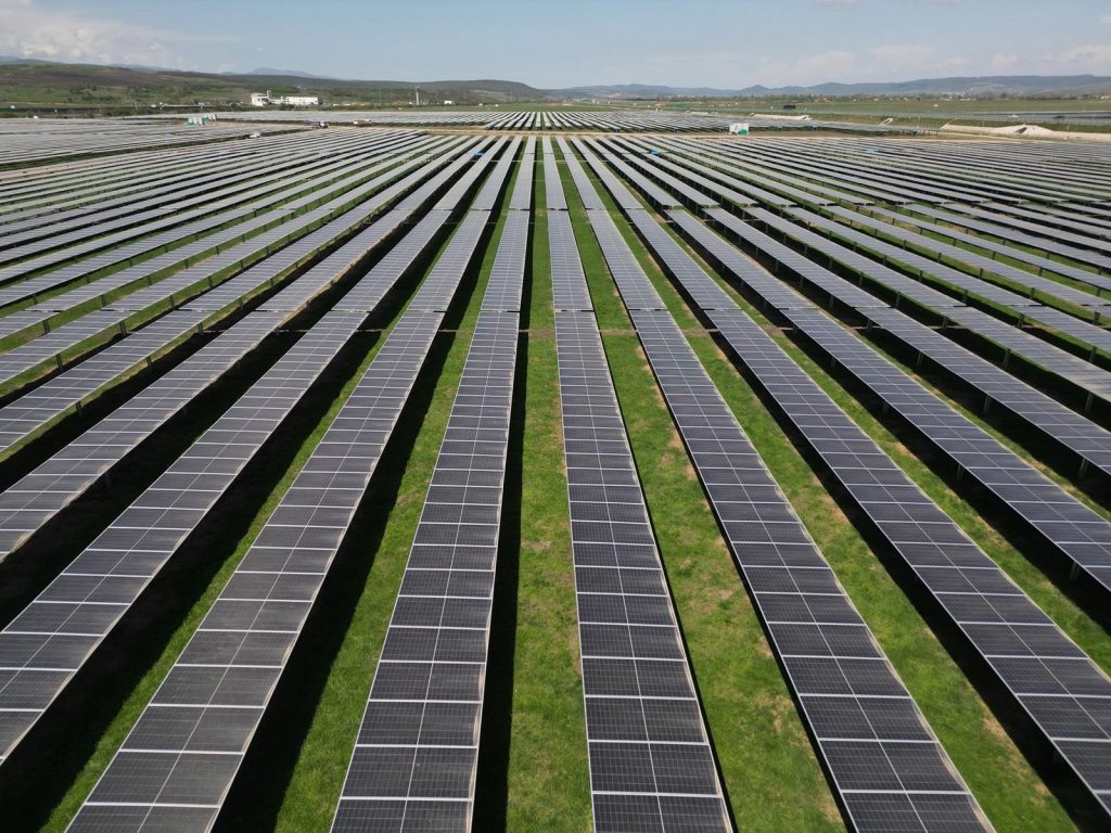 Hidroelectrica a atribuit contractul pentru construirea Centralei Electrice Fotovoltaice Tudor Vladimirescu din Brăila, un proiect de peste 151 de milioane de lei