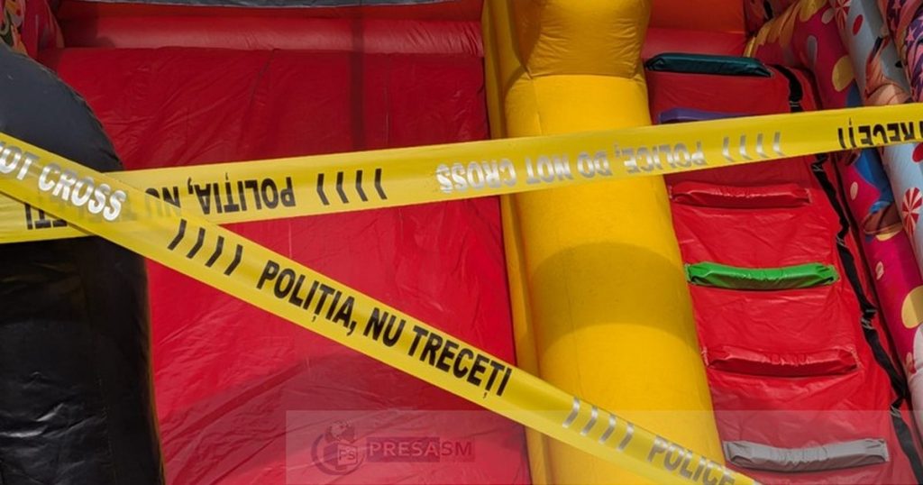 Răsturnare de situaţie în cazul copilului de 2 ani mort lângă un tobogan gonflabil. Care este, de fapt, cauza decesului