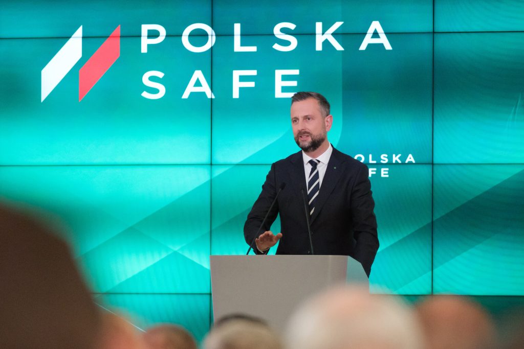Polonia semnează contracte de apărare de 18,4 miliarde de euro. Record istoric pentru armata poloneză