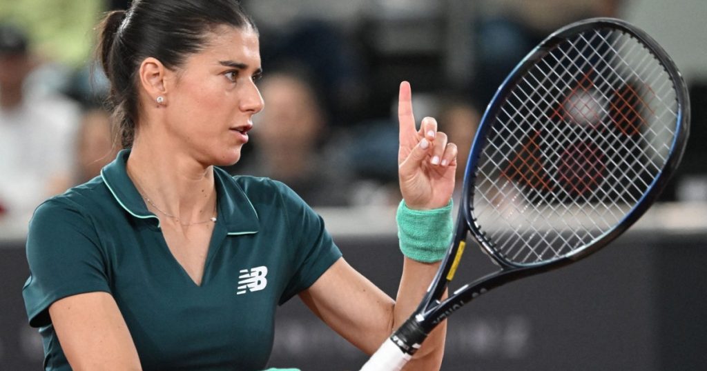 Sorana Cîrstea și-a aflat adversara din sferturile de la Roland Garros. O confruntare între cele două a mai avut loc o dată