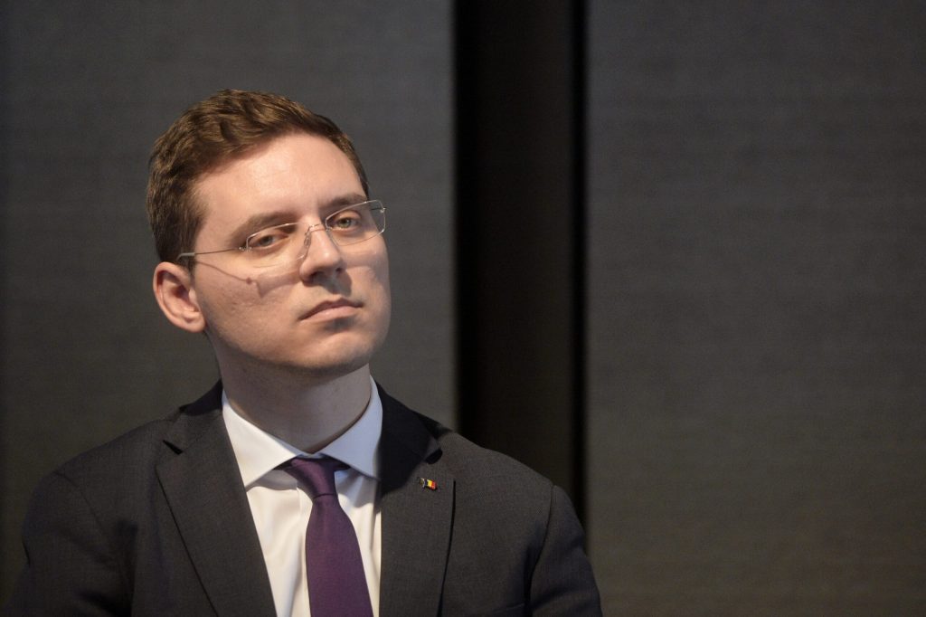 Victor Negrescu: PSD nu va face niciodată guvern cu AUR. „Clasa politică trebuie să revină la o linie roșie de demarcație clară și de respingere a oricărei colaborări cu aceste partide”