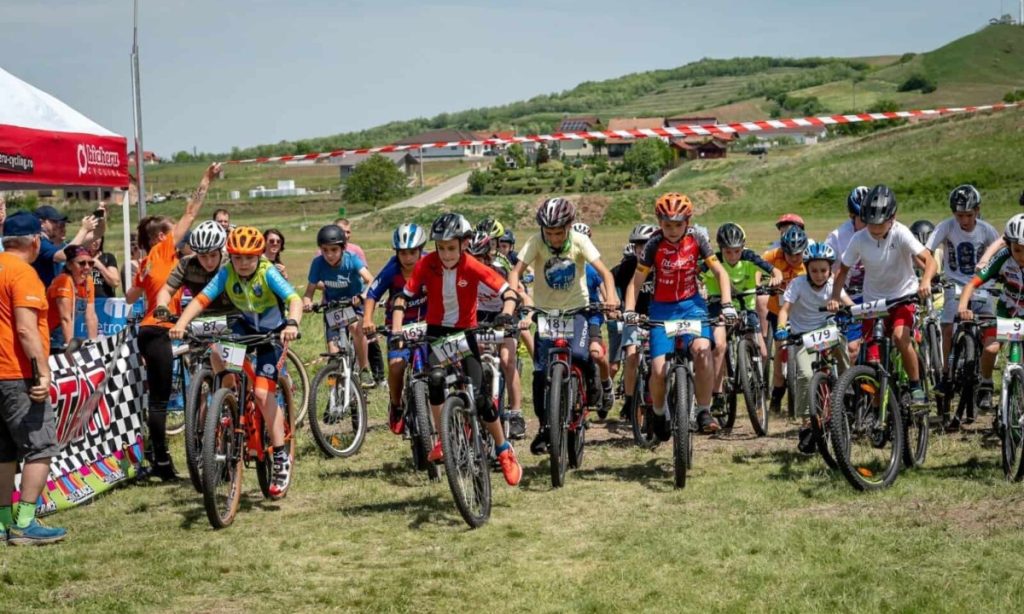 Junior Bike Race 2026, în 20 iunie la Ciugud. Competiția de biciclete la care participă sute de copii a ajuns la ediția a 10-a