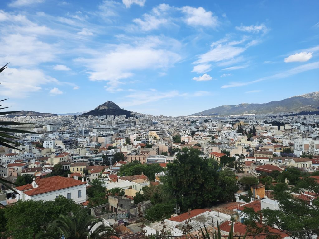 Stare de alertă în Grecia / Un miros puternic de gaz a fost raportat în centrul Atenei și în suburbiile sudice
