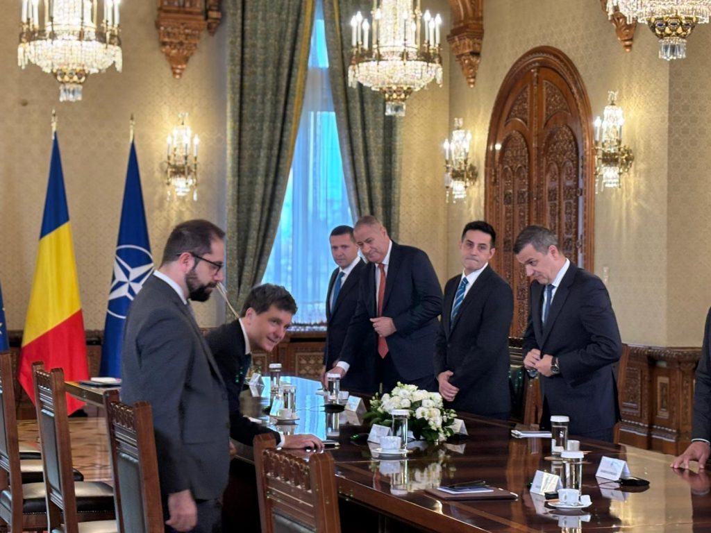 BREAKING Nicușor Dan: Vom continua consultările până când se va cristaliza o variantă de majoritate solidă, pro-occidentală