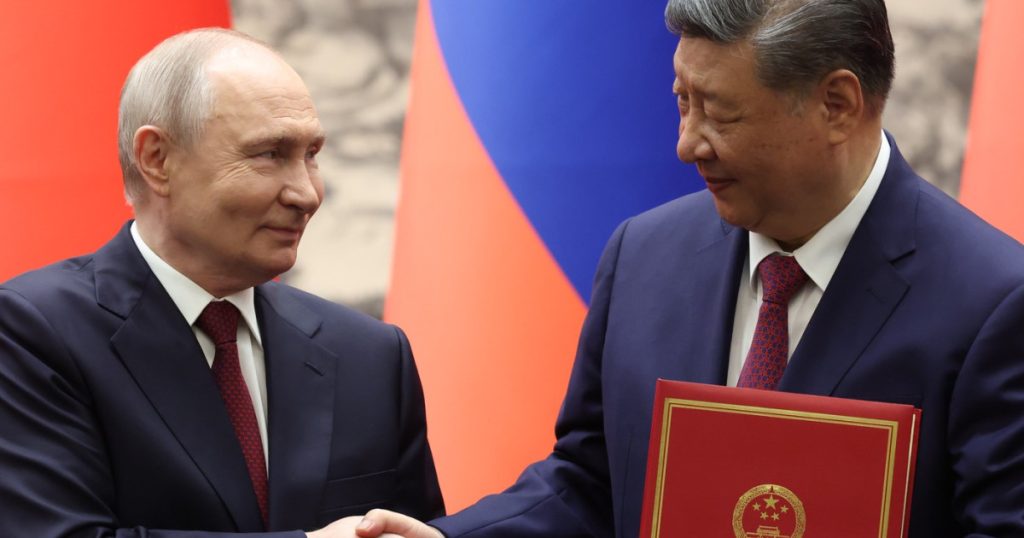 Vladimir Putin spune că relaţiile ruso-chineze sunt la un nivel fără precedent şi îl invită pe Xi Jinping în Rusia