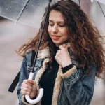 Vreme instabilă, ploi şi vânt în majoritatea regiunilor, până sâmbătă dimineaţa