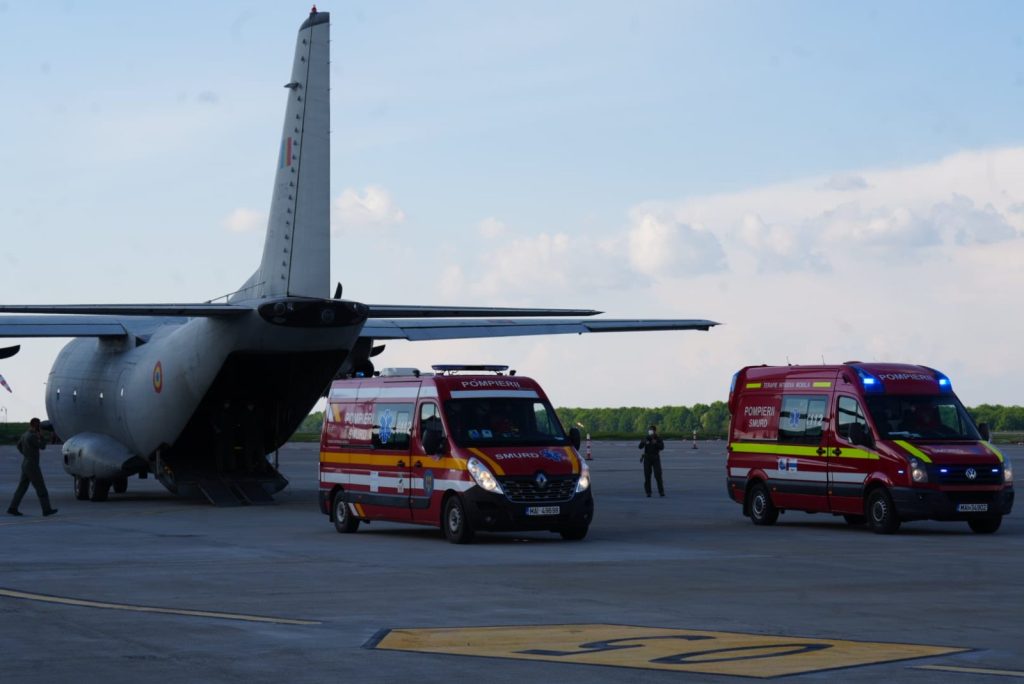 Militarii răniți în accidentul de la Botoșani au fost trimiși în Belgia. Decizie luată după evaluarea medicilor