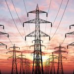 Bolojan fuzionează 2 companii energetice de stat. Dispar funcții de conducere, fără compensații