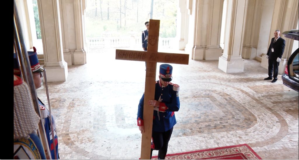 Sicriul cu rămăşiţele domnitorului Grigore Alexandru Ghica, mutat la sediul Jandarmeriei din Iași