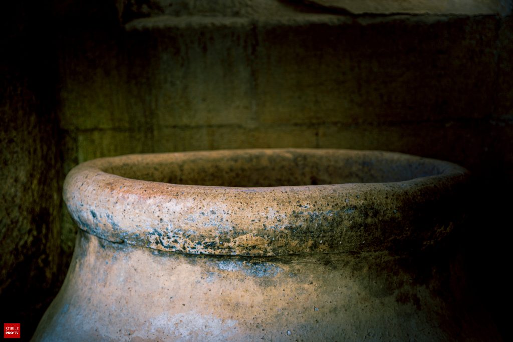 Un vas funerar neobișnuit, descoperit în Laos. Au fost găsite rămășite umane vechi de 1200 de ani