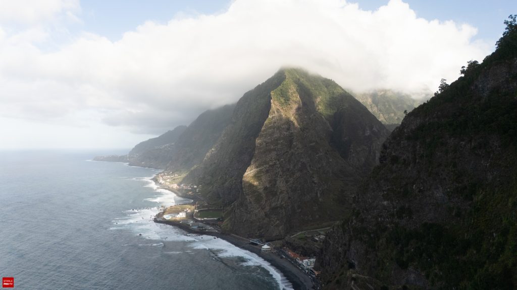 Un turist australian, dispărut cinci zile în munţii din Taiwan, a fost găsit după ce a cântat la saxofon