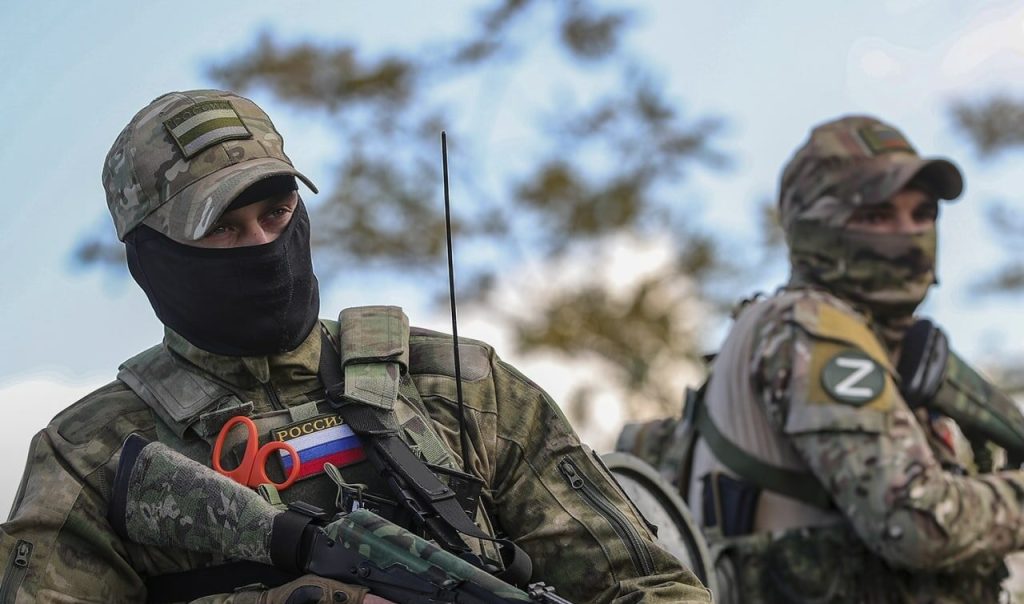 Reuters: Militari ruși instruiți în secret în China au ajuns pe frontul din Ucraina