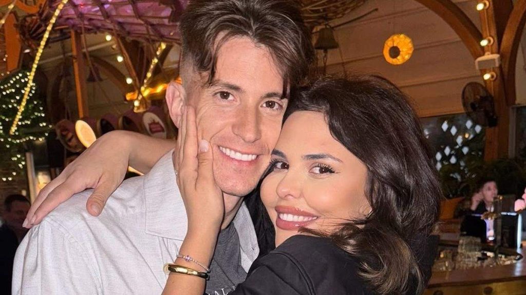 Cum a cucerit-o Rareș Cojoc pe Andreea Popescu! A complotat cu un prieten: „Din seara aia am rămas împreună”