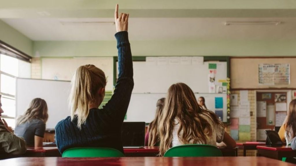 Două zile libere pentru elevi și profesori la început de iunie