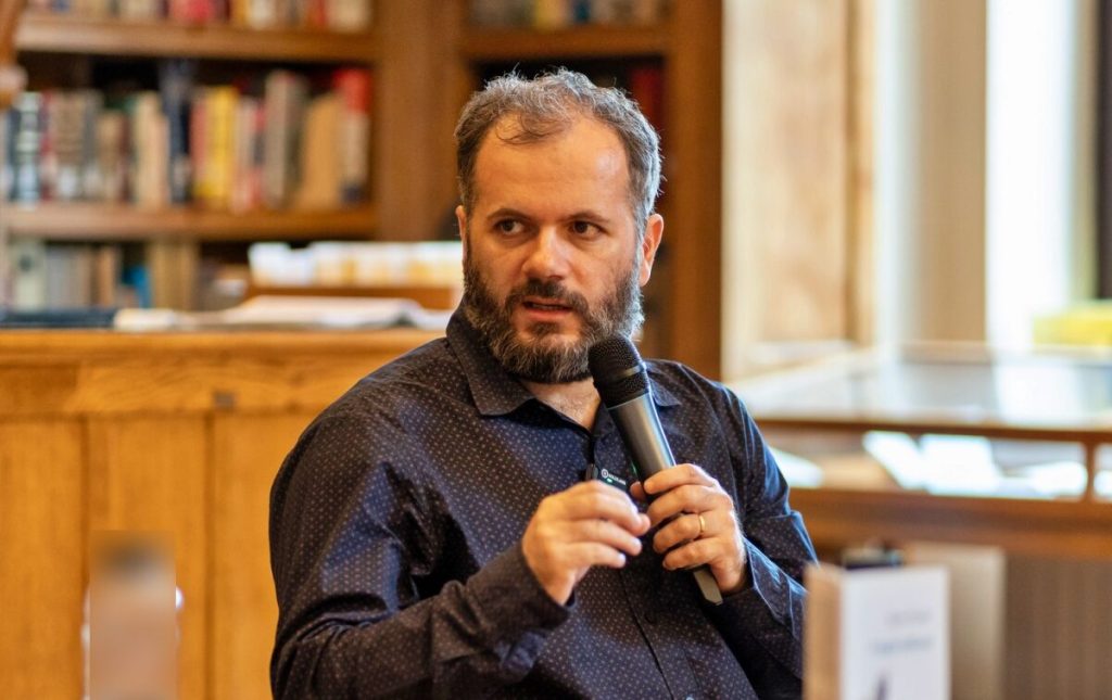 USR îi propune pe Roxana Dumitrache, coordonatoare de programe în cadrul ICR, la conducerea Institutului Cultural Român și pe scriitorul și profesorul Radu Vancu pentru un post în Comitetul de conducere al institutului