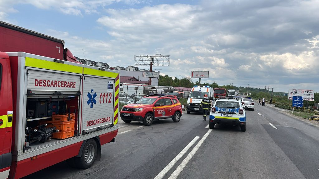 Accident grav pe DN1 în județul Sibiu. 15 persoane și patru mașini sunt implicate, a fost activat Planul Roșu