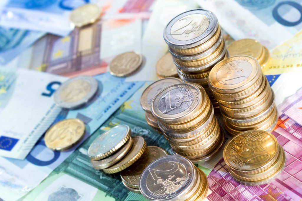 Raport Deloitte: o treime din PIB-ul mondial se pierde din cauza utilizării ineficiente a resurselor