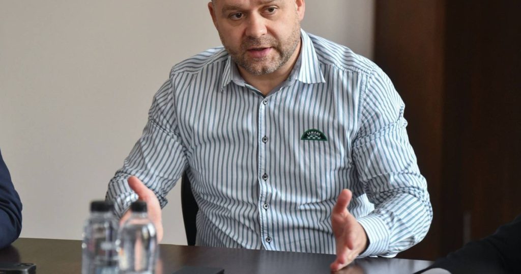 Ciucu, mesaj acid pentru PSD: „Nasol că nu ați rezolvat problema să vă cărați la Monaco și Capri să cheltuiți banii românilor”