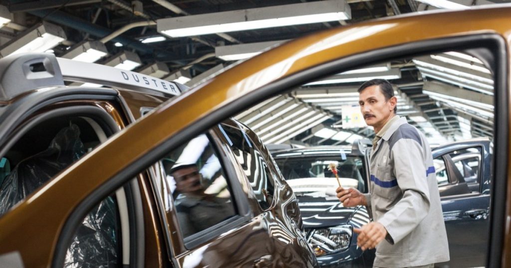 Un nou val de concedieri voluntare la Dacia și Renault Technologie Roumanie. Compensații de până la 210.000 de lei
