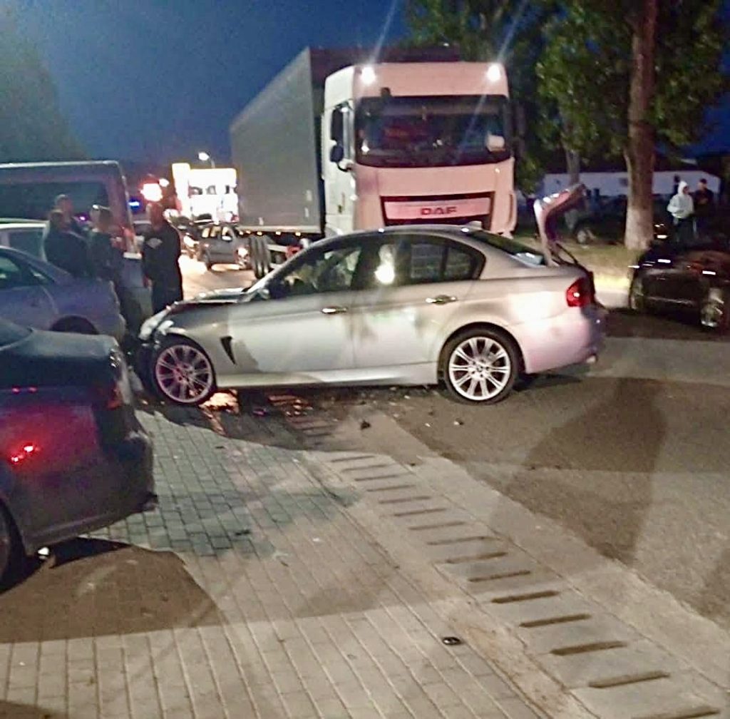 Ultima oră! Impact devastator între un autoturism și o motocicletă. Un tânăr de 23 de ani a murit