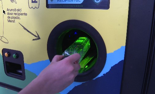 Banii primiți pentru sticlele reciclate ar putea fi impozitați, în Polonia. Când sunt considerați venit