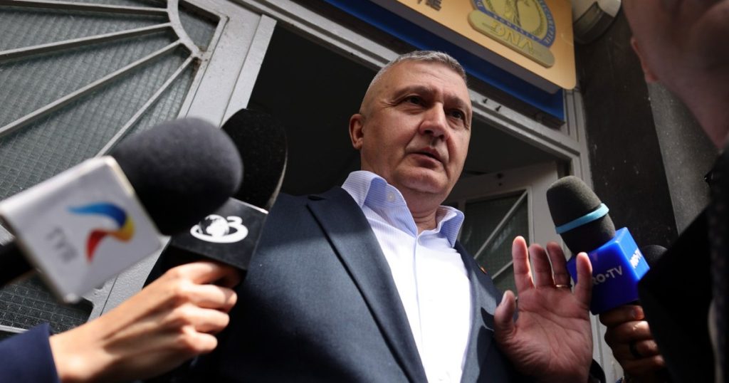 Generalii Gheorghiță Vlad și Iulian Berdilă cer să iasă la pensie în urma scandalului de corupție izbucnit la vârful Armatei