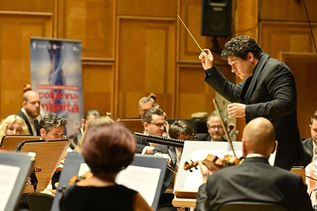Festivalul ISCM World New Music Days - „Columna Infinită”, la final - 10.000 de participanţi, 23 de concerte, 98 de lucrări interpretate, compozitori din 50 de ţări
