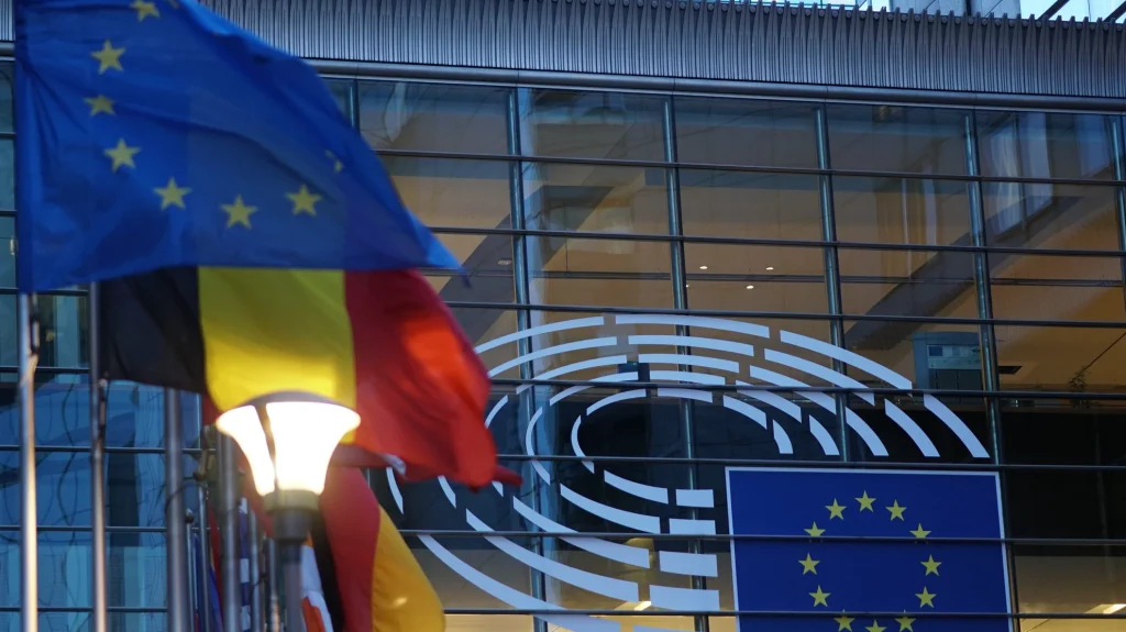 Comisia Europeană propune o derogare fiscală care va permite României să finanțeze investiții energetice suplimentare în perioada 2026–2028