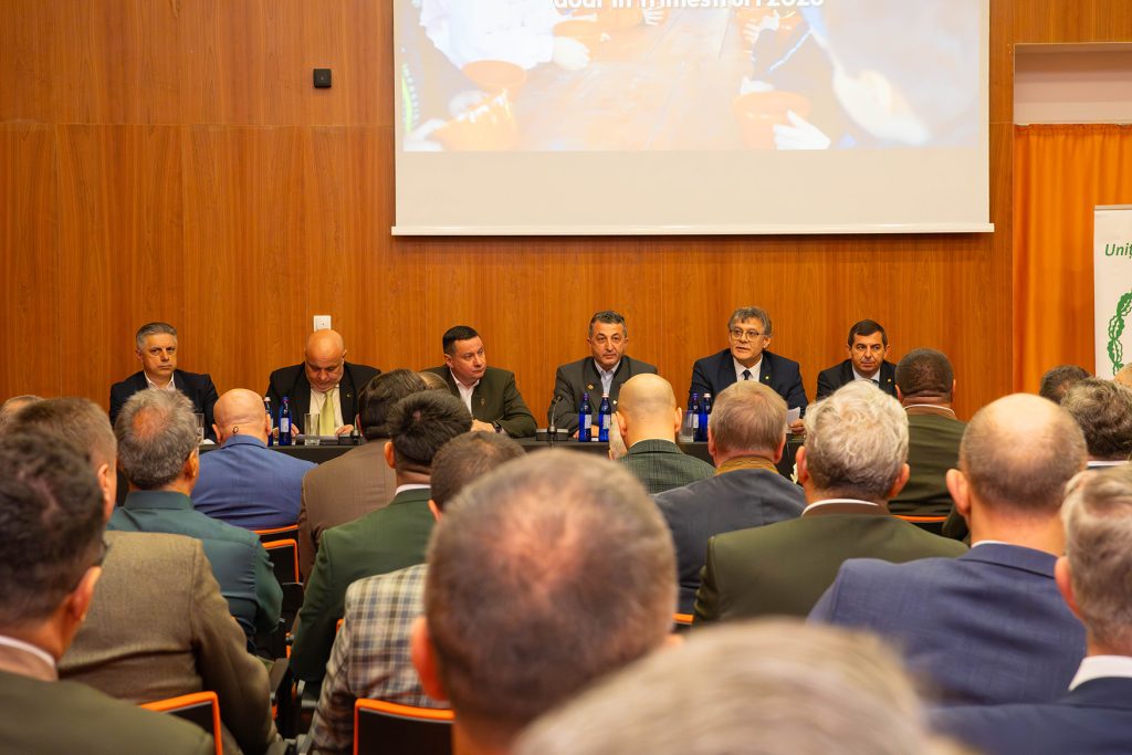 Romsilva marchează Ziua Silvicultorului prin lansarea unei campanii de donare de sânge pentru angajați