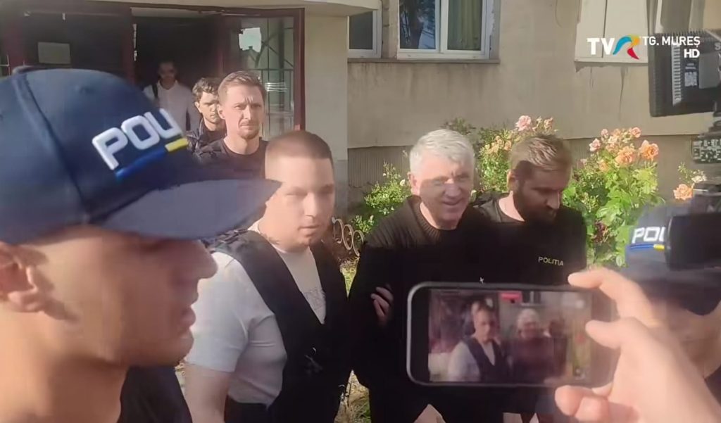 VIDEO: Anchetatorii au rămas „MASCĂ” la perchezițiile efectuate la Cristian Pomohaci. Au avut nevoie de o mașină de numărat bani/UPDATE: Pomohaci a fost ARESTAT PREVENTIV
