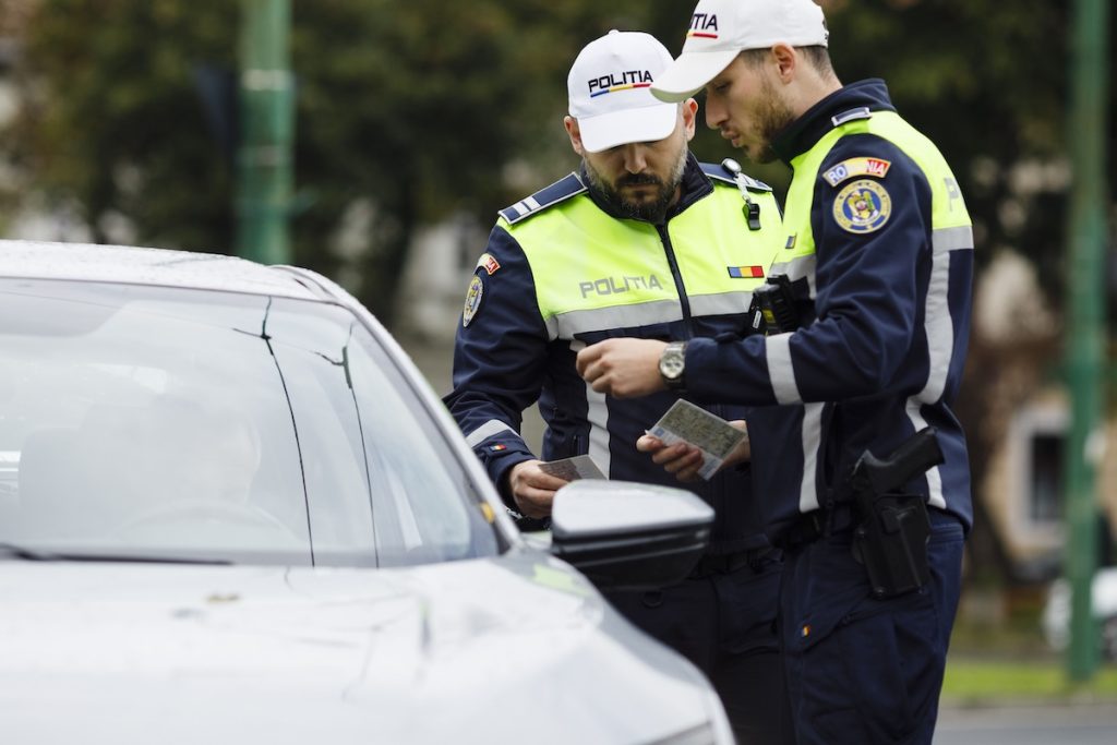 Alertă de ultimă oră pentru toți șoferii! Fenomenul care a pus stăpânire pe România: Avertismentul Poliției!