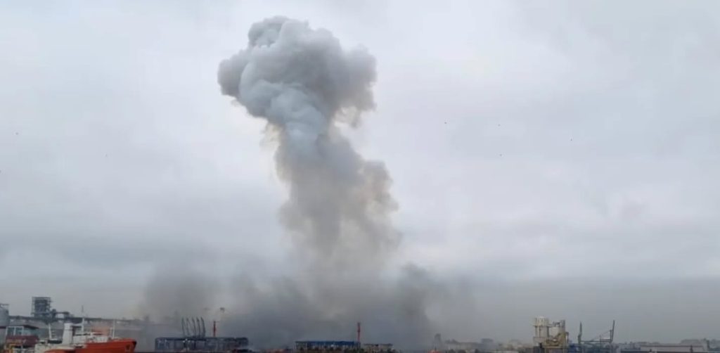 ACTUALIZARE: AU EXPLODAT TOATE CELE 4 DRONE! Alertă maximă în Portul Constanța: O dronă maritimă încărcată cu explozibil s-a autodetonat necontrolat. Kievul confirmă că drona era ucraineană - DETALII INCREDIBILE