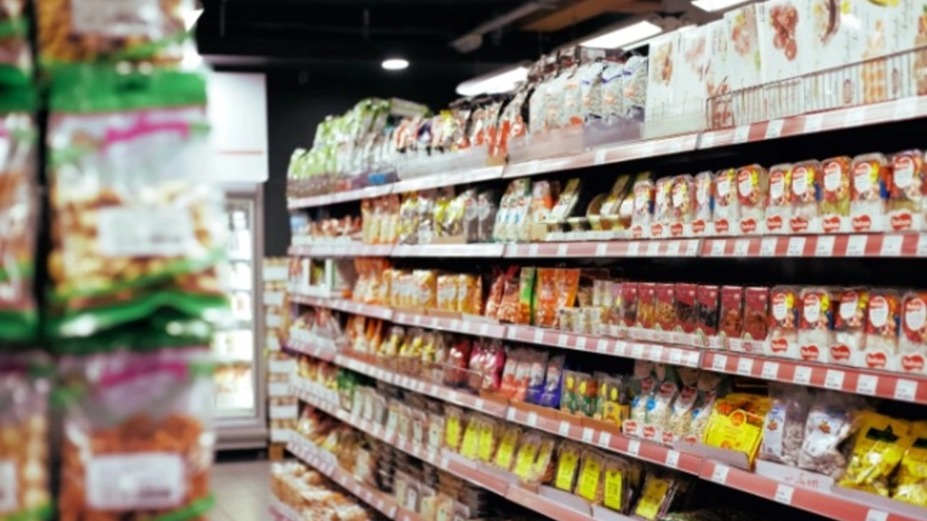 OMC: Apar semnele unei încetiniri a creşterii comerţului global cu mărfuri