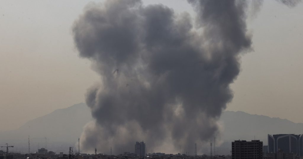 Noi atacuri SUA-Iran: schimburi de focuri în Strâmtoarea Ormuz, sirene în Bahrain și rachete interceptate în Kuweit