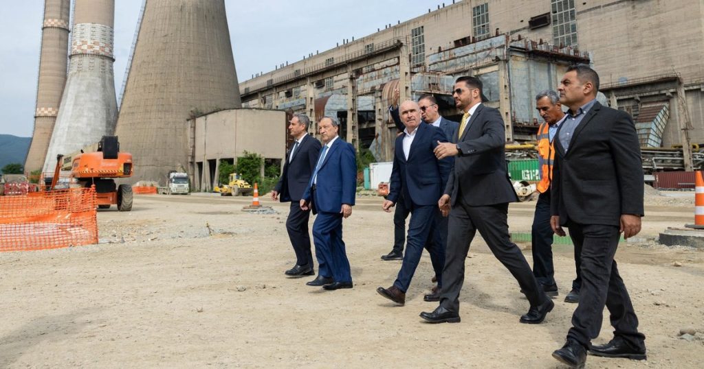 Ilie Bolojan, vizită la Mintia: centrala pe gaz de 1.700 MW, aproape finalizată, devine una dintre cele mai mari investiții energetice din UE