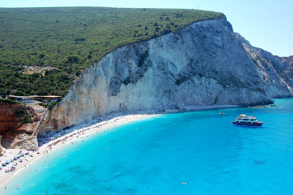 Ucraina oferă scuze Greciei după ce o dronă marină plină cu explozibil a ajuns lângă Lefkada