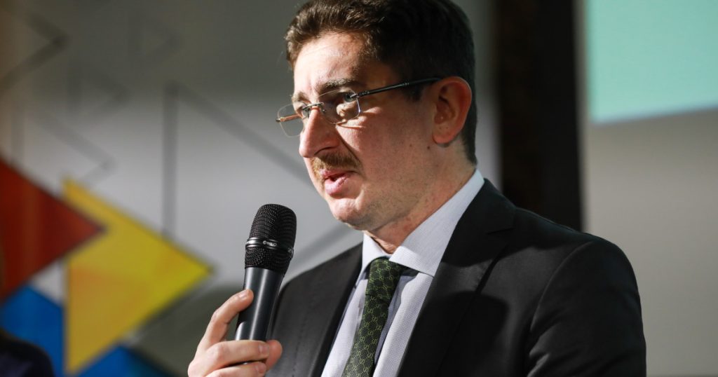 Zece mari bănci au fost amendate cu 710 milioane de euro, pentru manipularea ROBOR, anunță Consiliul Concurenței
