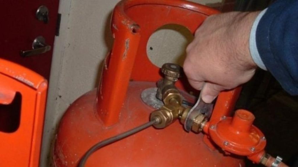 Un bărbat a decedat în urma unei deflagrații de la o butelie de gaz