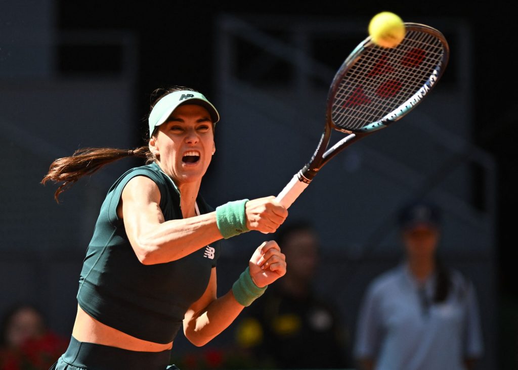 Sorana Cîrstea avansează la Queens
