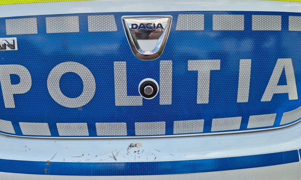 A încercat să fure o autospecială de poliție, parcată în Aiud, dar nu a reușit. Bărbat trimis în judecată pentru tentativă de furt