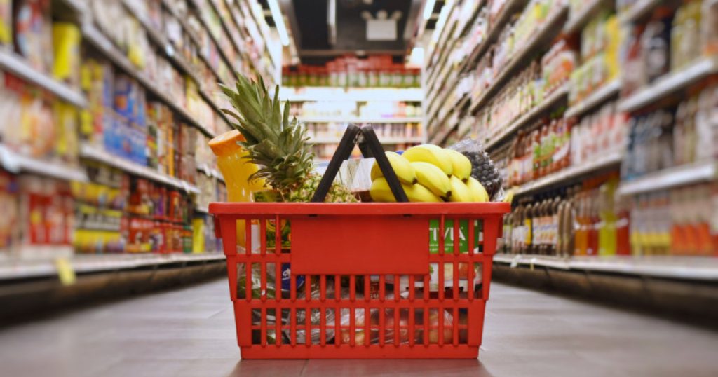 Vicepreședintele ANCMMR critică plafonarea adaosului comercial la alimentele de bază: Este o „intervenție brutală” în piață