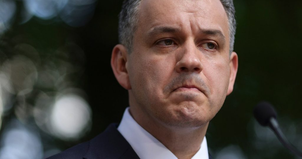 Eugen Tomac anunță că va transmite programul de guvernare partidelor: „A sosit momentul să lăsăm jocul politic la o parte”