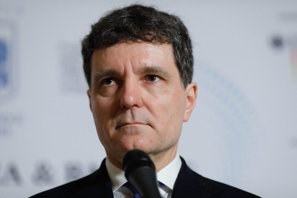15 iunie, declarată oficial Ziua Națională a Memoriei Victimelor Mineriadei din 1990. Decretul, semnat de Nicușor Dan
