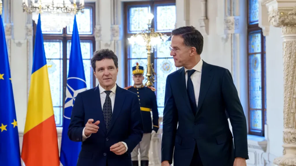 Politico: NATO în alertă din cauza României! Alianța se teme de atacuri cu drone care ar putea viza proiectul Neptun Deep din Marea Neagră. Ce a decis