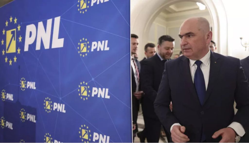 PNL nu votează Guvernul Tomac. Sunt așteptate deciziile USR, UDMR și PSD