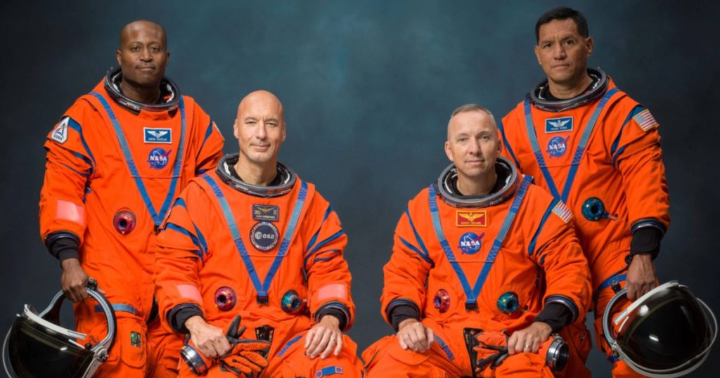 NASA răspunde criticilor privind decizia de a selecta doar bărbaţi pentru misiunea Artemis 3
