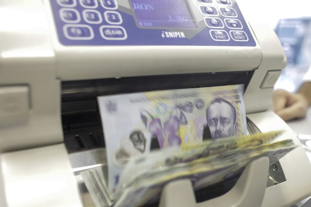 Şefii instituţiilor care nu acţionează pentru recuperarea prejudiciilor constatate de Curtea de Conturi riscă închisoare de până la cinci ani, potrivit unui proiect de lege al USR