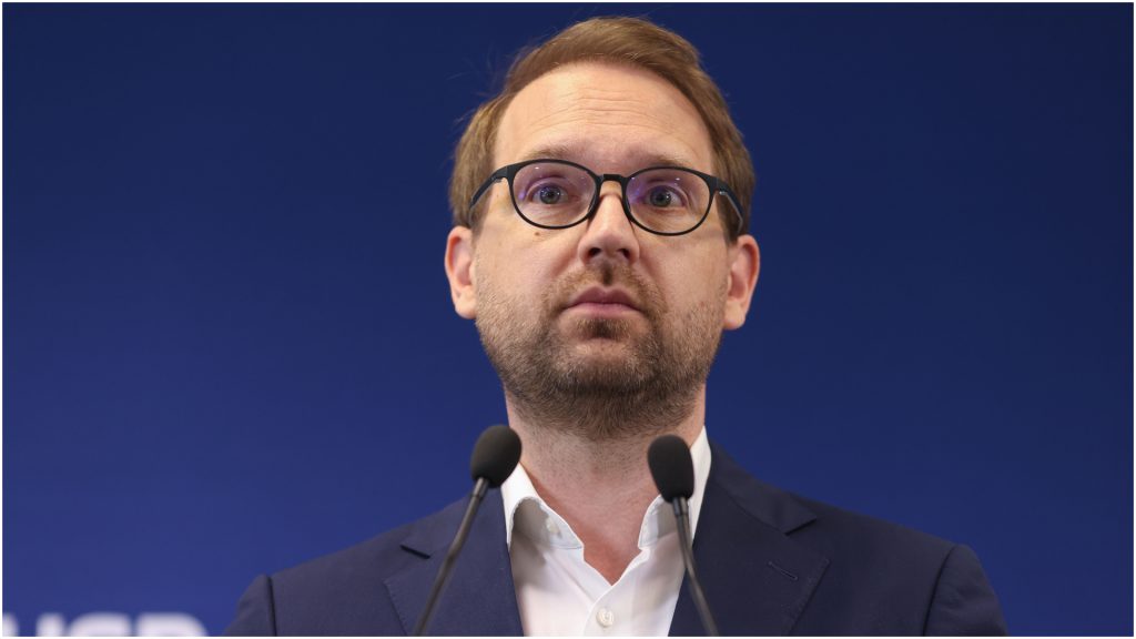 Dominic Fritz: USR nu va susține învestirea Guvernului Tomac
